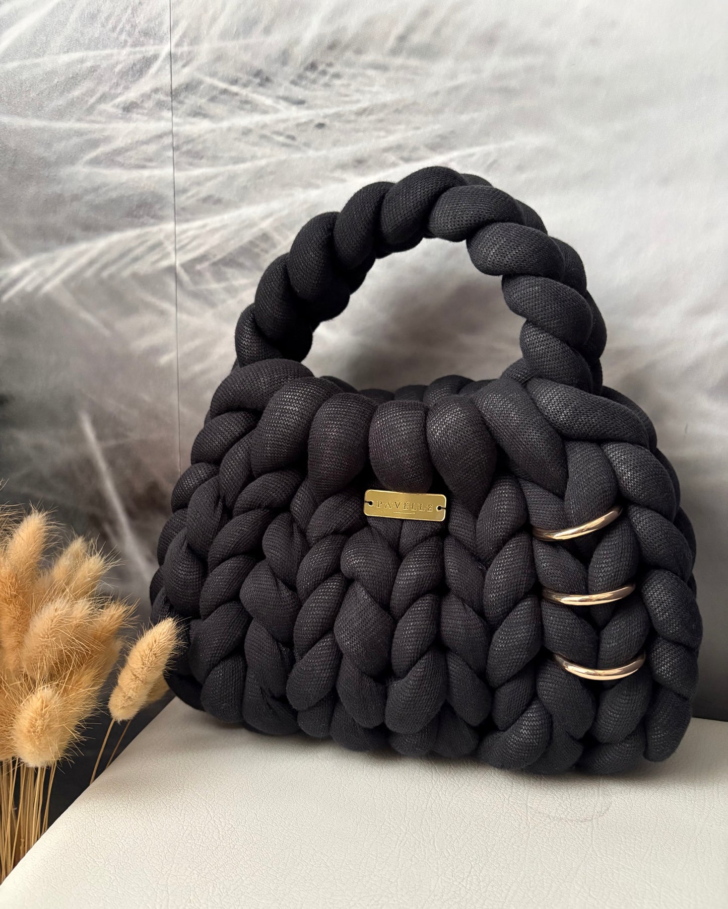 PAVÉLLE BLACK