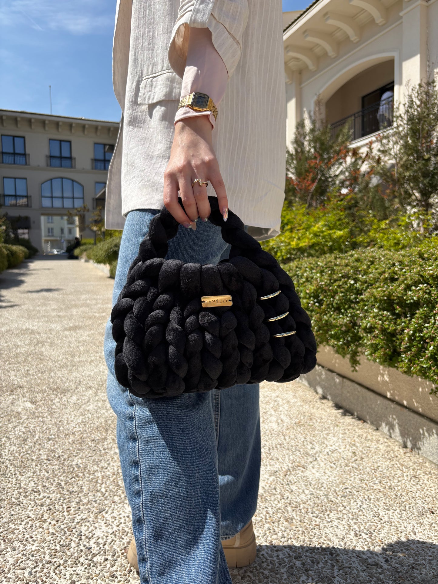 PAVÉLLE BLACK VELVET