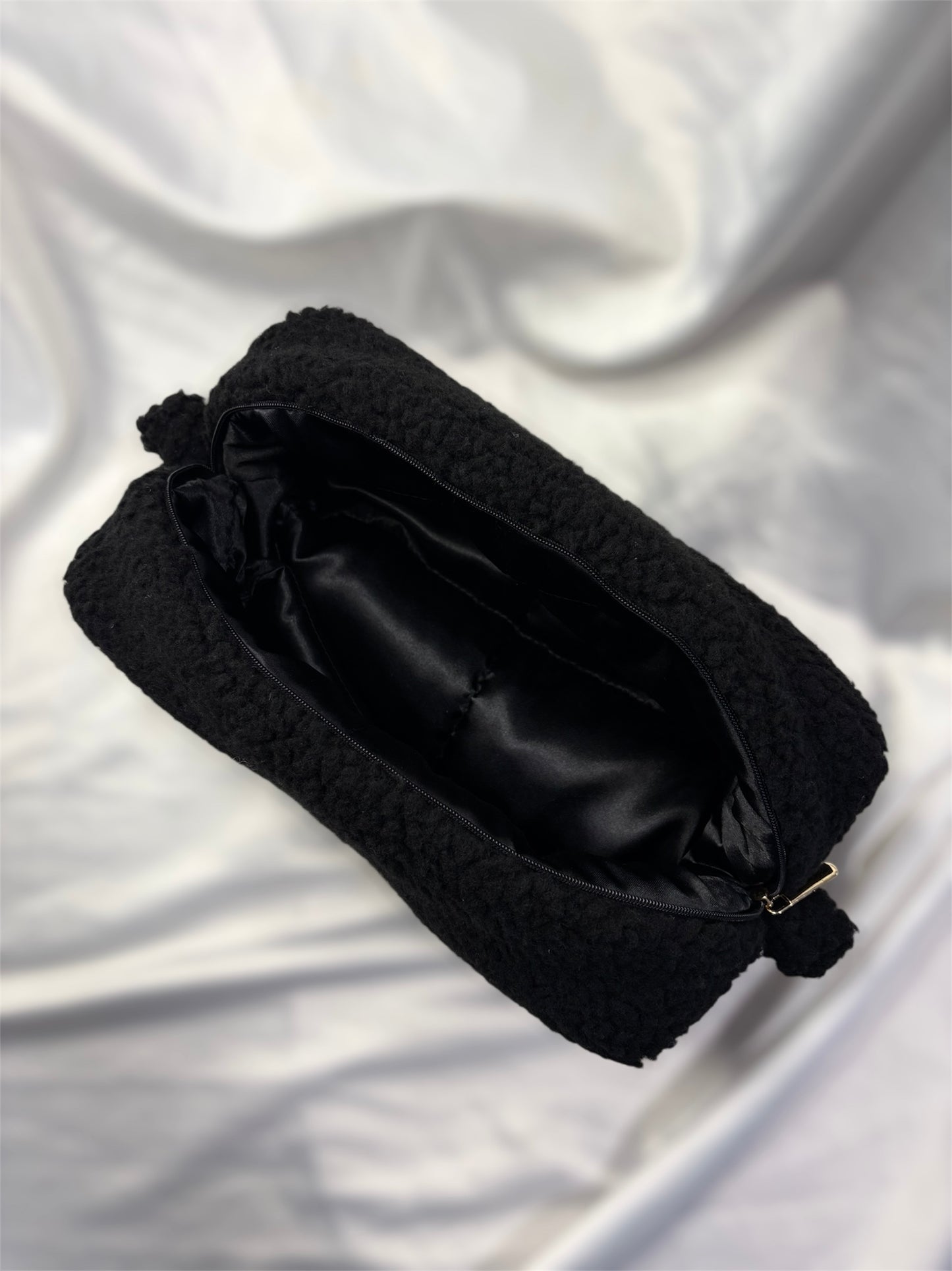 Козметичен несесер PAVÉLLE BLACK LOVE