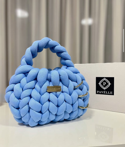 PAVÉLLE BLUE